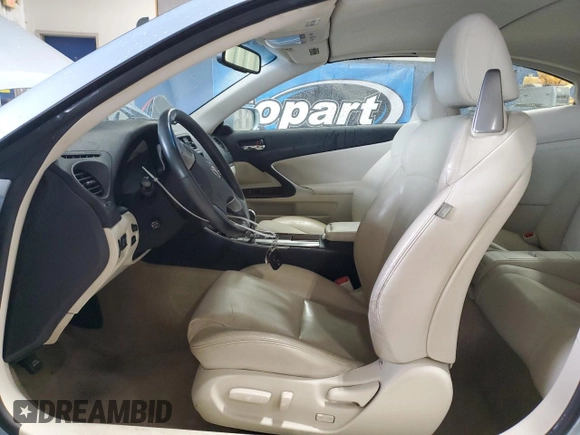 2011 Lexus IS 250 C с VIN JTHFF2C24B2521178, выставлен на аукционе Copart как лот 49988795 с пробегом Не указан миль и Списание • Salvage title. История ставок и продаж доступна на DreamBid. Изображение 7.