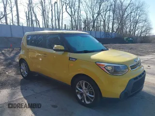 2014 Kia Soul + with VIN KNDJP3A56E7005701, listed as a IAAI auction lot 41992780 with 127,658 mi miles. Bid and sale history available at carsss.com. Image 1.