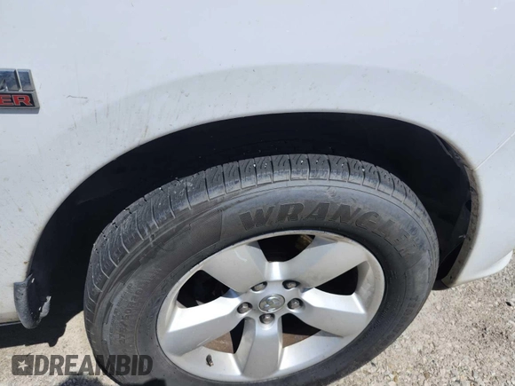 2016 Ram 1500 Tradesman with VIN 1C6RR7FT7GS192580, listed as a IAAI auction lot 42846824 with 292,231 mi miles and . Bid and sale history available at DreamBid. Image 15.