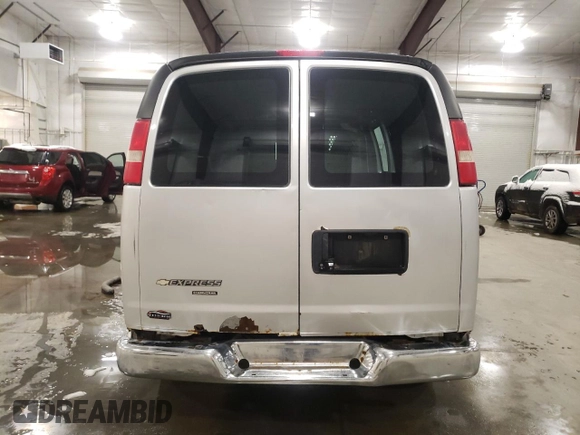 2015 Chevrolet Express Cargo with VIN 1GCWGFCF9F1116132, listed as a Copart auction lot 50924125 with 147,150 mi miles and Salvage title. Bid and sale history available at DreamBid. Image 6.