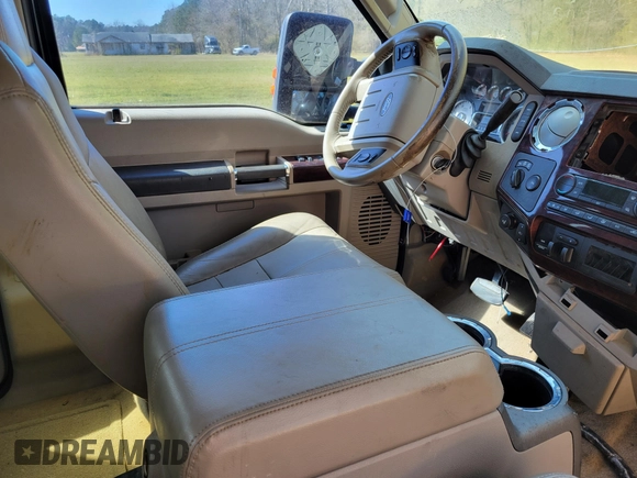 2008 Ford F-250 XL with VIN 1FTSW21R18EE07601, listed as a IAAI auction lot 41682833 with Not provided miles and . Bid and sale history available at DreamBid. Image 5.