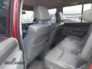 2006 Jeep Commander with VIN 1J8HG48K36C318982, listed as a IAAI auction lot 42344756 with 203,838 mi miles and . Bid and sale history available at DreamBid. Image 8.