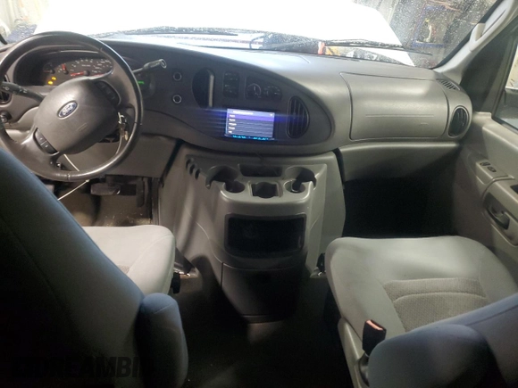 2006 Ford Econoline Passenger XL with VIN 1FMRE11W26DA02427, listed as a Copart auction lot 80461834 with 201,894 mi miles and Salvage Title. Bid and sale history available at DreamBid. Image 8.