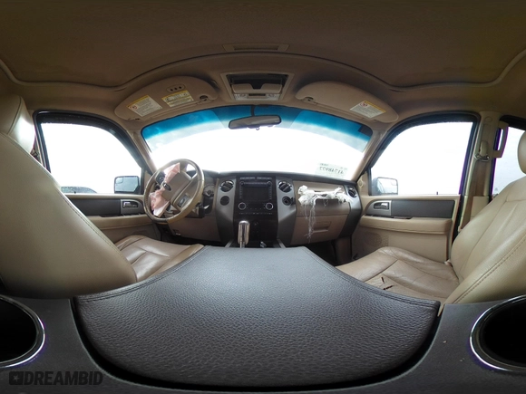 2014 Ford Expedition EL XLT with VIN 1FMJK1H55EEF13111, listed as a IAAI auction lot 41748977 with 261,286 mi miles. Bid and sale history available at carsss.com. Image 19.