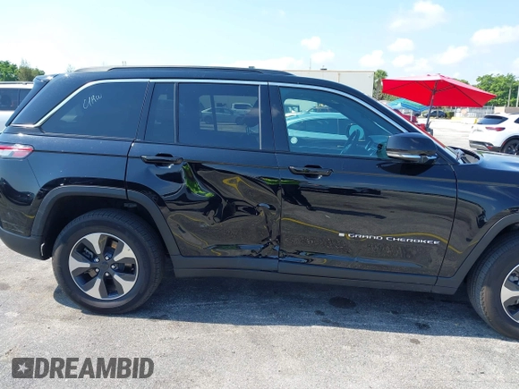 2024 Jeep Grand Cherokee с VIN 1C4RJYB66RC145530, выставлен на аукционе IAAI как лот 42340853 с пробегом 38 771 миль миль и . История ставок и продаж доступна на DreamBid. Изображение 6.