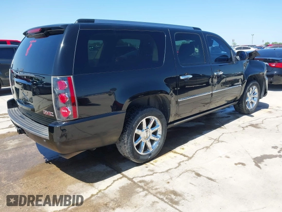 2011 GMC Yukon XL Denali z VIN 1GKS2MEFXBR332506, wystawiony jako IAAI lot #41954317 z przebiegiem 178 036 mil mil oraz . Historia ofert i sprzedaży dostępna na DreamBid. Obrazek 4.