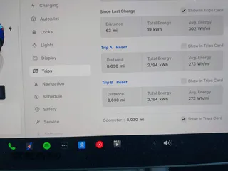 2024 Tesla Model Y Long Range with VIN 7SAYGDEE5RA329172, listed as a IAAI auction lot 41892147 with 8,030 mi miles and . Bid and sale history available at DreamBid. Image 7.