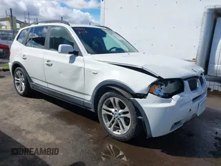 2006 BMW X3 3.0i z VIN WBXPA93456WG90340, wystawiony jako IAAI lot #41797548 z przebiegiem 202 639 mil mil oraz . Historia ofert i sprzedaży dostępna na DreamBid. Obrazek 1.