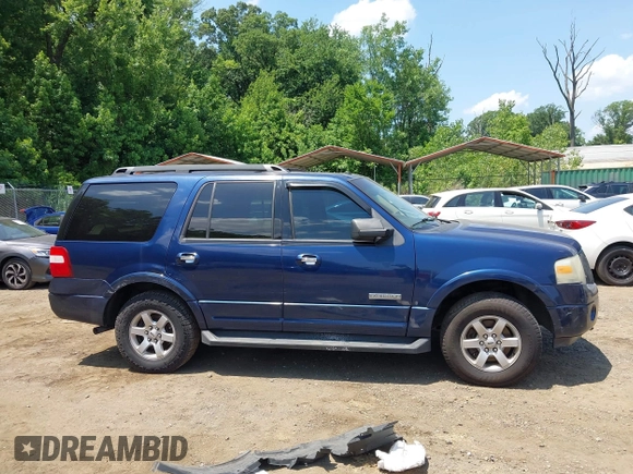 2008 Ford Expedition SSV z VIN 1FMFU16518LA19721, wystawiony jako IAAI lot #42563018 z przebiegiem 178 358 mil mil oraz . Historia ofert i sprzedaży dostępna na DreamBid. Obrazek 13.