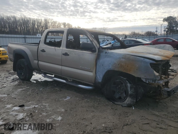 2005 Toyota Tacoma PreRunner with VIN 5TEKU72N05Z128079, listed as a Copart auction lot 41383165 with 0 mi miles and Non Repairable. Bid and sale history available at carsss.com. Image 4.