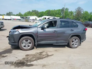 2024 Toyota RAV4 XLE with VIN 2T3P1RFV4RC481948, listed as a IAAI auction lot 42167101 with 8,044 mi miles and . Bid and sale history available at DreamBid. Image 14.
