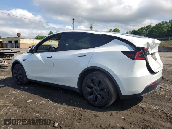 2024 Tesla Model Y Long Range с VIN 7SAYGDEE1RF201627, выставлен на аукционе Copart как лот 60631195 с пробегом 14 356 миль миль и Списание • Salvage title. История ставок и продаж доступна на DreamBid. Изображение 2.