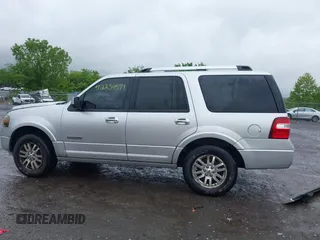 2010 Ford Expedition Limited z VIN 1FMJU2A5XAEB71496, wystawiony jako IAAI lot #42234571 z przebiegiem 267 867 mil mil oraz . Historia ofert i sprzedaży dostępna na DreamBid. Obrazek 15.