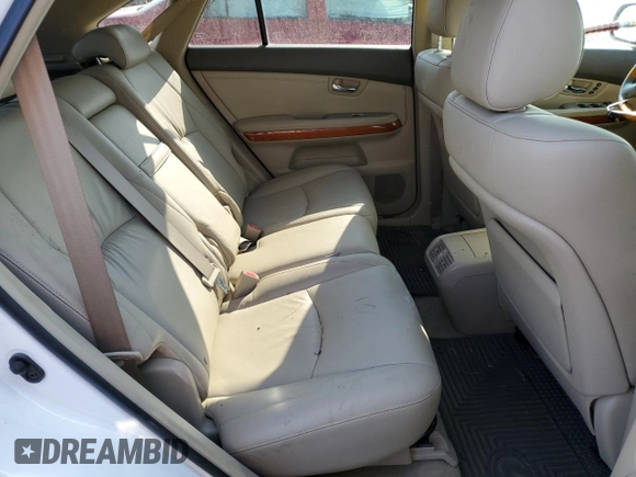 2005 Lexus RX 330 with VIN JTJHA31U150079427, listed as a Copart auction lot 70025284 with 66,226 mi miles and Salvage Title. Bid and sale history available at carsss.com. Image 10.