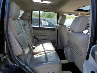2007 Jeep Commander Limited with VIN 1J8HG58237C565698, listed as a Copart auction lot 56632065 with 171,000 mi miles and Clean title. Bid and sale history available at DreamBid. Image 10.
