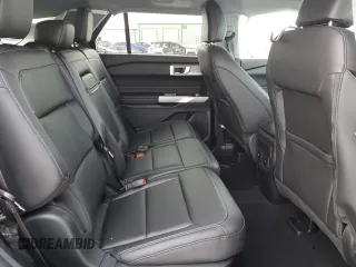 2024 Ford Explorer XLT with VIN 1FMSK8DH5RGA59658, listed as a Copart auction lot 45171085 with 7,960 mi miles and Salvage Title. Bid and sale history available at carsss.com. Image 11.