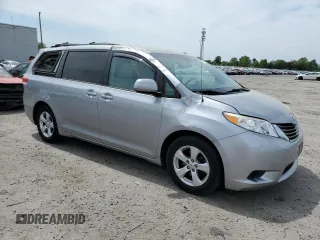 2012 Toyota Sienna LE AAS with VIN 5TDKK3DC8CS224045, listed as a Copart auction lot 54442985 with 54,184 mi miles and Salvage Title. Bid and sale history available at DreamBid. Image 4.