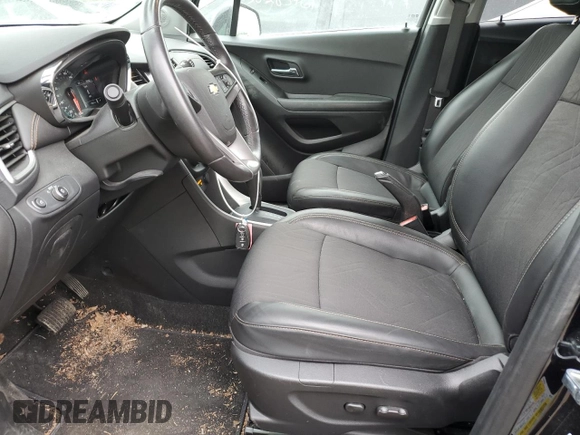 2022 Chevrolet Trax LT with VIN KL7CJLSM3NB547767, listed as a Copart auction lot 47861944 with 17,647 mi miles and Salvage Title. Bid and sale history available at carsss.com. Image 7.