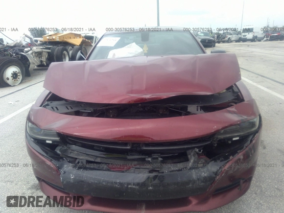 2017 Dodge Charger SE with VIN 2C3CDXBG4HH643015, listed as a IAAI auction lot 41722527 with 91,182 mi miles and . Bid and sale history available at carsss.com. Image 6.