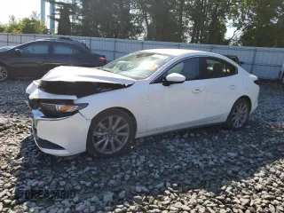 2020 Mazda 3 Select with VIN 3MZBPBCM0LM126372, listed as a Copart auction lot 61620205 with 25,656 mi miles and Salvage title. Bid and sale history available at DreamBid. Image 1.