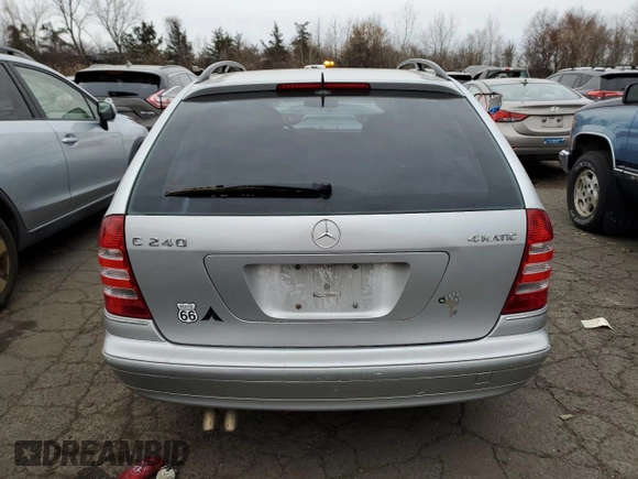 2005 Mercedes-Benz C 240 with VIN WDBRH81J55F654419, listed as a Copart auction lot 87032754 with Not provided miles and Salvage title. Bid and sale history available at DreamBid. Image 6.