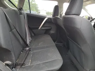 2017 Toyota RAV4 LE z VIN JTMBFREV9HJ118067, wystawiony jako Copart lot #62819085 z przebiegiem 70 408 mil mil oraz Szkoda całkowita • Salvage title. Historia ofert i sprzedaży dostępna na DreamBid. Obrazek 11.