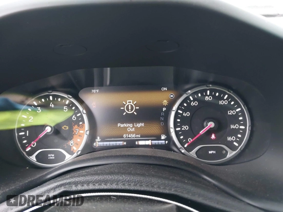 2018 Jeep Renegade Limited with VIN ZACCJADBXJPH47709, listed as a IAAI auction lot 41937185 with 61,456 mi miles and . Bid and sale history available at DreamBid. Image 7.