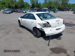 2008 Pontiac G6 1SV Value Leader z VIN 1G2ZF57B184150315, wystawiony jako IAAI lot #42155646 z przebiegiem 350 654 mil mil oraz . Historia ofert i sprzedaży dostępna na DreamBid. Obrazek 3.
