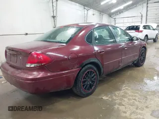 2006 Ford Taurus SE with VIN 1FAHP53U76A220657, listed as a IAAI auction lot 42358300 with Not provided miles and . Bid and sale history available at DreamBid. Image 4.