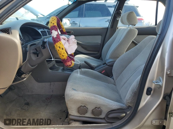 1996 Toyota Camry DX with VIN JT2BG12K0T0343249, listed as a Copart auction lot 45244435 with 179,986 mi miles and Salvage Title. Bid and sale history available at carsss.com. Image 7.