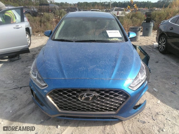 2019 Hyundai Sonata Sport with VIN 5NPE34AF6KH760270, listed as a IAAI auction lot 40956070 with 92,664 mi miles. Bid and sale history available at carsss.com. Image 12.