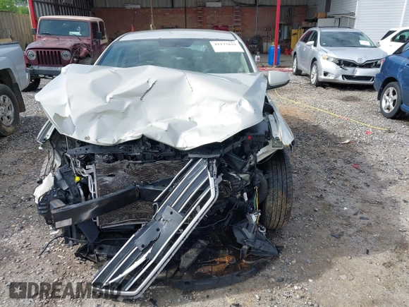 2017 Hyundai Elantra SE with VIN 5NPD74LF4HH182059, listed as a IAAI auction lot 42177631 with 139,460 mi miles and . Bid and sale history available at DreamBid. Image 13.