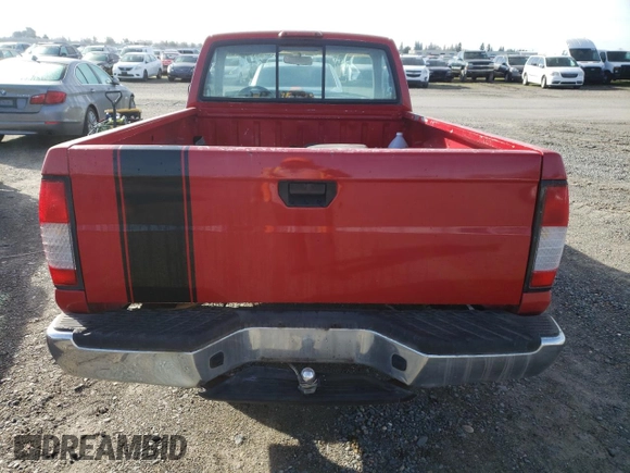 1998 Nissan Frontier XE z VIN 1N6DD21S8WC386558, wystawiony jako Copart lot #44863075 z przebiegiem Nie podano mil oraz Czysty tytuł • Clean title. Historia ofert i sprzedaży dostępna na DreamBid. Obrazek 6.