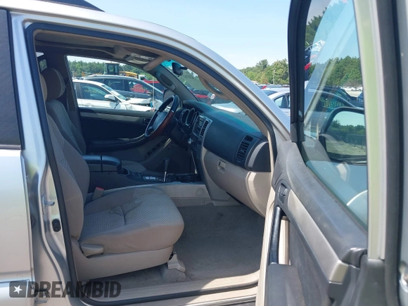 2006 Toyota 4Runner SR5 z VIN JTEBU14R360098120, wystawiony jako IAAI lot #42437637 z przebiegiem 225 753 mil mil oraz . Historia ofert i sprzedaży dostępna na DreamBid. Obrazek 5.