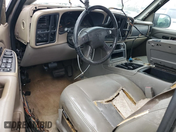 2005 GMC Yukon XL SLT with VIN 3GKEC16Z65G104153, listed as a Copart auction lot 44921815 with 294,275 mi miles and Clean Title. Bid and sale history available at carsss.com. Image 8.