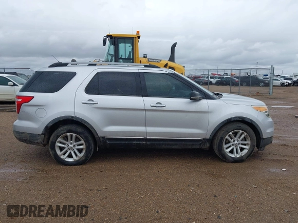 2013 Ford Explorer XLT z VIN 1FM5K7D9XDGA98416, wystawiony jako IAAI lot #41962799 z przebiegiem 122 942 mil mil oraz . Historia ofert i sprzedaży dostępna na DreamBid. Obrazek 13.