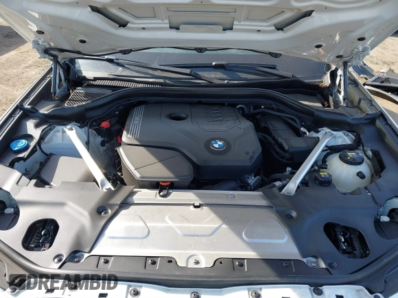 2021 BMW X4 xDrive30i z VIN 5UX2V1C01M9F26524, wystawiony jako IAAI lot #41805153 z przebiegiem 40 353 mil mil oraz . Historia ofert i sprzedaży dostępna na DreamBid. Obrazek 10.