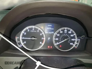 2015 Acura RDX Technology z VIN 5J8TB4H57FL013108, wystawiony jako Copart lot #58725755 z przebiegiem 82 219 mil mil oraz Szkoda całkowita • Salvage title. Historia ofert i sprzedaży dostępna na DreamBid. Obrazek 9.