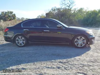 2014 Hyundai Genesis 3.8L with VIN KMHGC4DD6EU263275, listed as a IAAI auction lot 41283771 with 126,469 mi miles. Bid and sale history available at carsss.com. Image 14.
