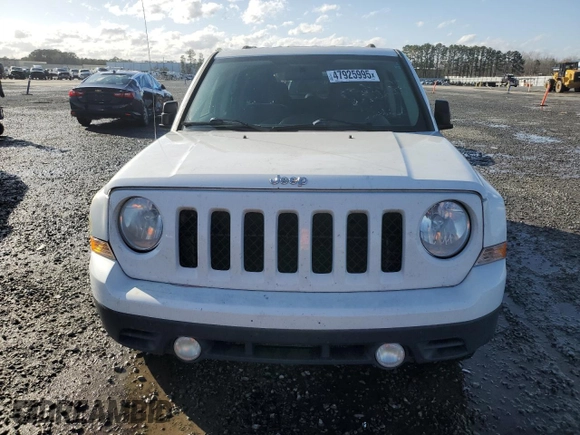 2014 Jeep Patriot Sport with VIN 1C4NJRBB5ED809144, listed as a Copart auction lot 47925995 with 141,888 mi miles and Salvage Title. Bid and sale history available at carsss.com. Image 5.