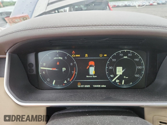 2016 Land Rover Range Rover with VIN SALGR2PF7GA305499, listed as a Copart auction lot 63841295 with 134,406 mi miles and Clean title. Bid and sale history available at DreamBid. Image 9.