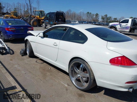 2005 BMW 6 Series 645Ci with VIN WBAEH73465B191566, listed as a IAAI auction lot 41790186 with Not Provided miles and . Bid and sale history available at carsss.com. Image 14.