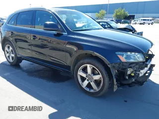 2012 Audi Q5 2.0T Premium Plus with VIN WA1LFAFP7CA050117, listed as a IAAI auction lot 41710056 with 152,969 mi miles. Bid and sale history available at carsss.com. Image 1.