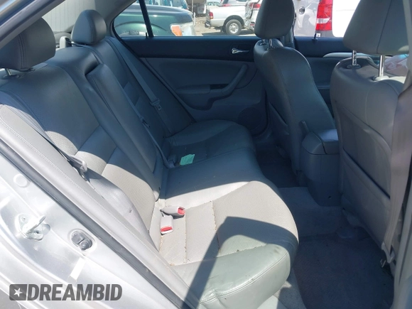 2006 Acura TSX with VIN JH4CL96826C012422, listed as a IAAI auction lot 42098806 with 186,706 mi miles and . Bid and sale history available at DreamBid. Image 8.