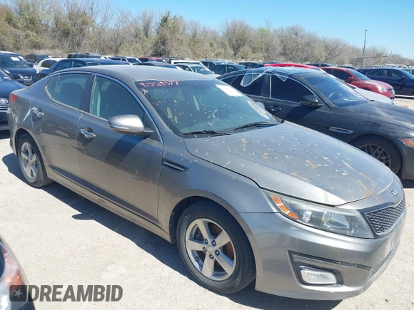 2015 Kia Optima LX z VIN 5XXGM4A70FG463799, wystawiony jako IAAI lot #41815630 z przebiegiem 175 637 mil mil oraz . Historia ofert i sprzedaży dostępna na DreamBid. Obrazek 1.