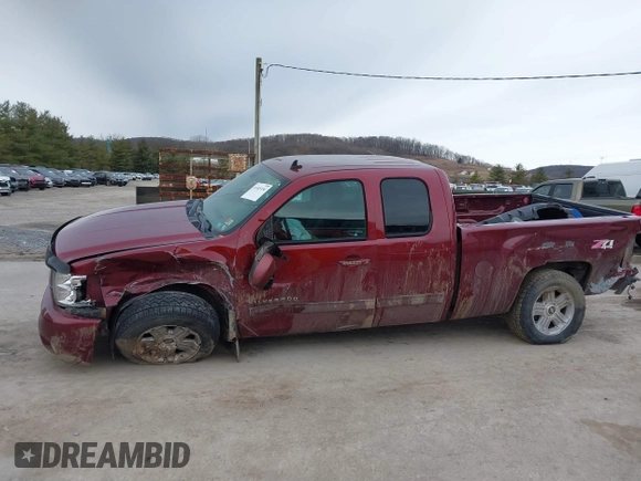 2013 Chevrolet Silverado 1500 LT with VIN 1GCRKSE72DZ273042, listed as a IAAI auction lot 41485356 with 179,279 mi miles and . Bid and sale history available at DreamBid. Image 6.