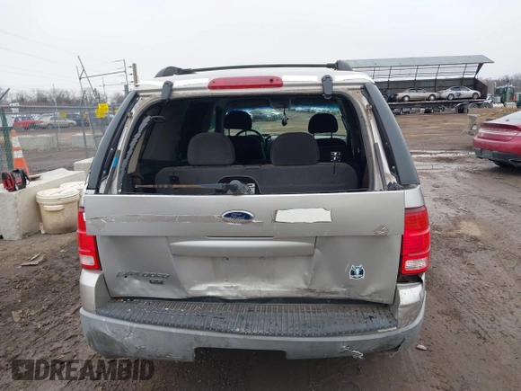 2002 Ford Explorer XLT с VIN 1FMZU73K72ZC76154, выставлен на аукционе IAAI как лот 41539636 с пробегом 177 723 миль миль и . История ставок и продаж доступна на DreamBid. Изображение 16.