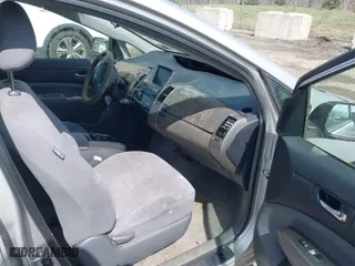 2008 Toyota Prius with VIN JTDKB20UX83363112, listed as a IAAI auction lot 41942967 with 182,294 mi miles. Bid and sale history available at carsss.com. Image 5.