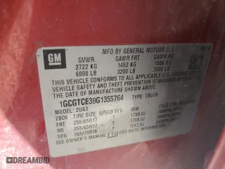 2016 Chevrolet Colorado 4WD LT with VIN 1GCGTCE39G1355764, listed as a Copart auction lot 53518125 with 31,752 mi miles and Salvage Title. Bid and sale history available at carsss.com. Image 13.