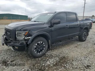 2021 Nissan Titan Pro-4X z VIN 1N6AA1ED6MN508014, wystawiony jako Copart lot #43803255 z przebiegiem 51 775 mil mil oraz Szkoda całkowita • Salvage title. Historia ofert i sprzedaży dostępna na DreamBid. Obrazek 1.